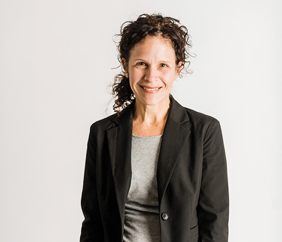 Heather DiYenno, Program Director for the Institute for Integrative Aging